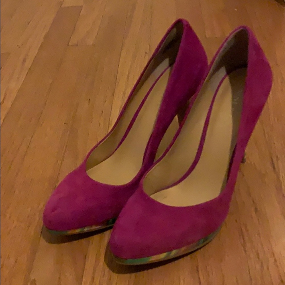 Nine West pumps